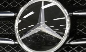 Mercedes-Benz Narrows Gap with Close Rivals in Luxury Cars