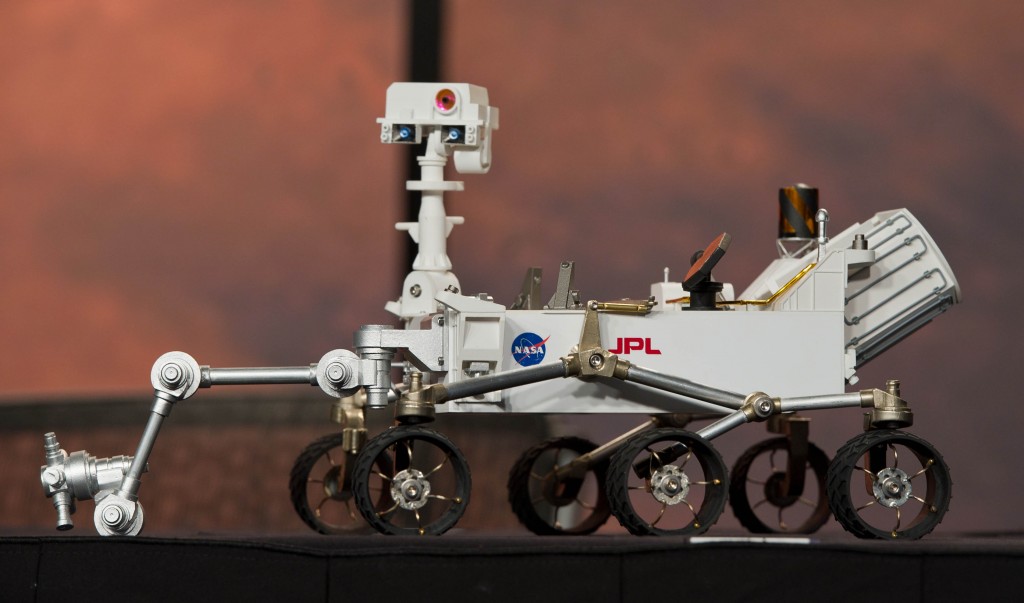 "Curiosity NASA Tumblr Replica explores"