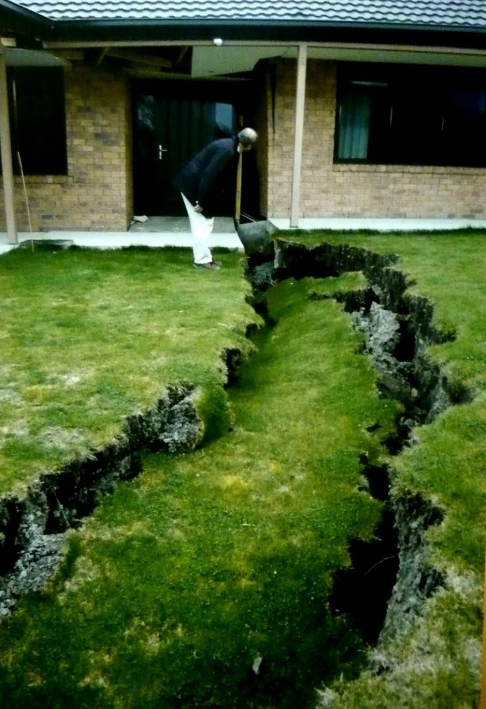 "earthquake aftermath"