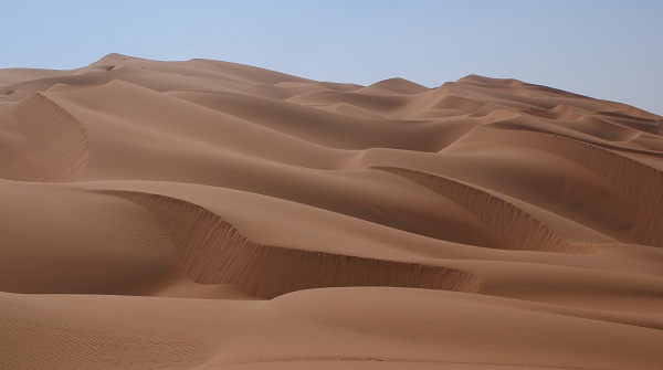 An image of a desert